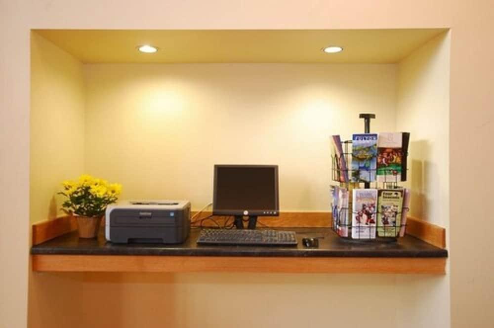 Comfort Inn & Suites Syracuse-Carrier Circle East Syracuse Kültér fotó