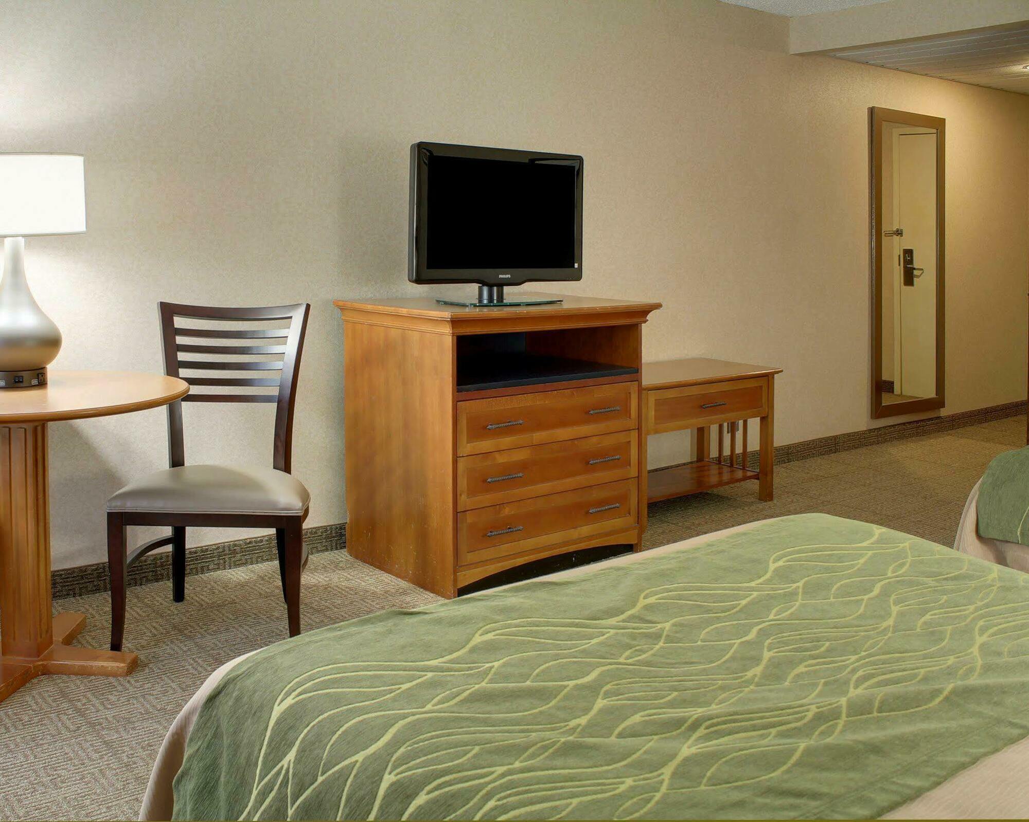 Comfort Inn & Suites Syracuse-Carrier Circle East Syracuse Kültér fotó